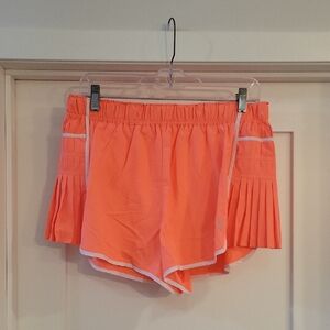 Free People Movement Short M NWOT